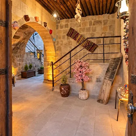 Мини-отель Volca Inn Cappadocia (Adults Only) Учисар